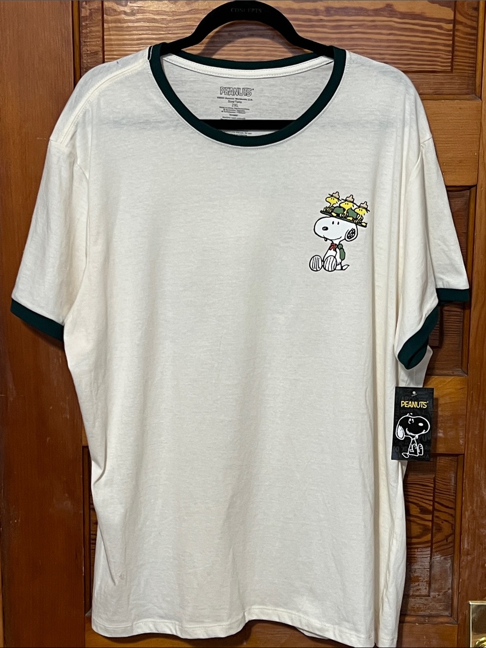 NWT Peanuts Snoopy Woodstock Tee Mens Size 2XL Unisex